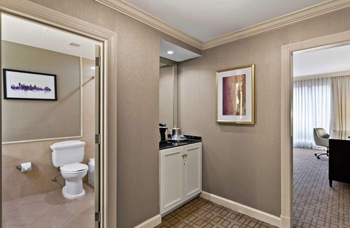 Downtown Baltimore Hotel | Pets are Allowed HERE! 2 Affordable Units, Near CFG Bank Arena, Baltimore