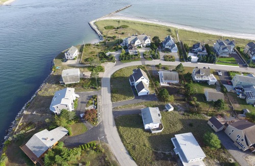 Scarborough House | Pine Point Home in Quiet Neighborhood