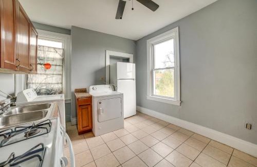 Ross Township Apartment | Pittsburgh Vacation Rental ~ 6 Mi to Downtown!
