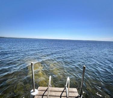 Sebago Villa | PLACYD PINES LIMIT 8 cottage