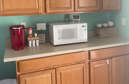 Wells Condo | Pleasant studio w/ equipped kitchen, relaxing balcony, near beach & activities