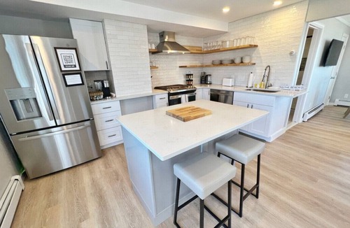 Newbury Condo | Plum Island Beachhead: Beachfront & Views! Condo
