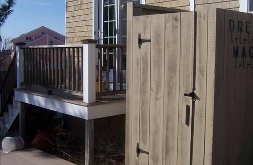 Newbury Cottage | Plum Island - Charming 2 BR Cottage by the Sea