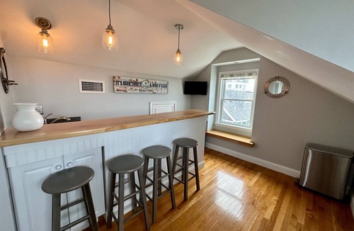Newbury House | Plum Island Waterfront with 360 water views and roof deck!