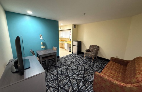 Kingston Hotel | Plymouth Bay Inn and Suites