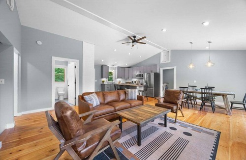 Blue Hill House | Pondside Retreat with Private Island!