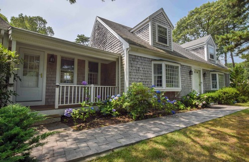 East Harwich House | Pool, Half Mile to Beach!