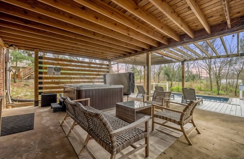 Lexington House | Pool | Hot Tub | Covered Porch | Patio | Game Room