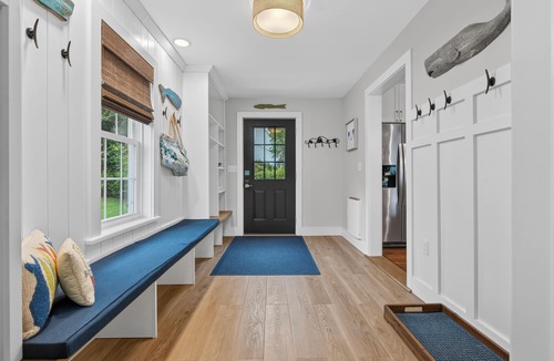 Boothbay Harbor House | Porchside | Boothbay Harbor - Walk to Everything!