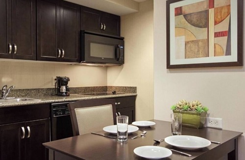 Canonsburg Hotel | Premium 1BR King Suite Ideal for Extended Stays Near Corporate Centers