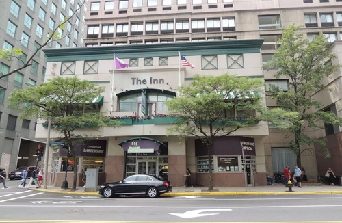 Medical Center Area Hotel | Premium Two Queen Room, Longwood Inn, Dining, Near Medical Schools