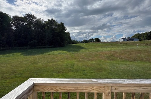 Newport Center Apartment | Private 2 bedroom lofted garage getaway.