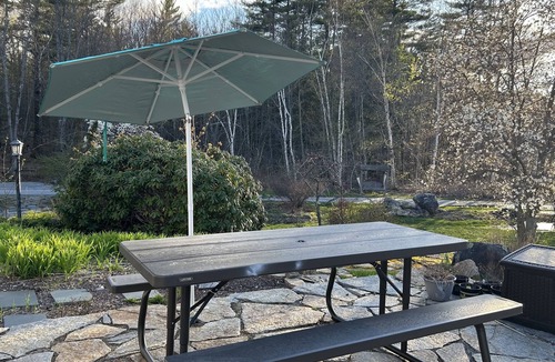 Newbury House | Private 5br-5ba - At the base of Mt. Sunapee - Closest to the mountain!