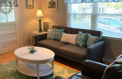 Devon Cottage | Private Beach Cottage-5 minute walk to the sand! Private fenced in yard.