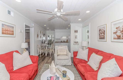 Gulf Stream Estates Condo | Private Boat Dock, Private Beach Access, Gated