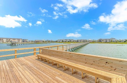 Gulf Stream Estates Condo | Private Boat Dock, Private Beach Access, Gated