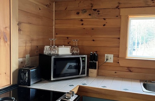 Belfast Cottage | Private cottage on Swanlake