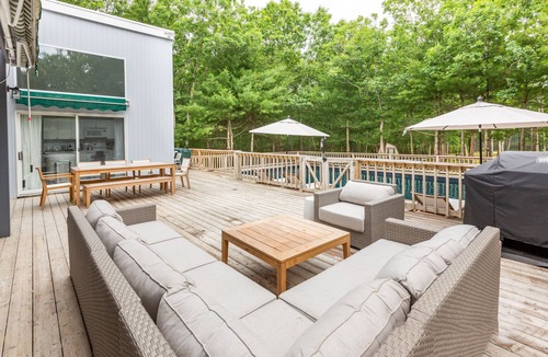 Northwest Harbor House | Private Escape In East Hampton