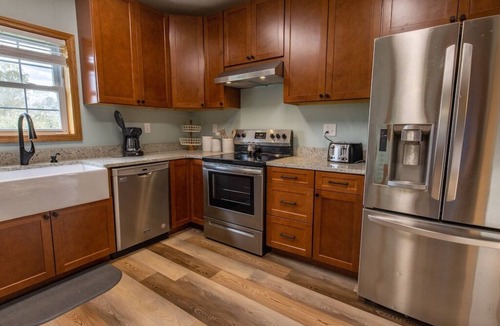 Mt Lookout House | Private Farm. Located between New River Gorge and Summersville Lake.