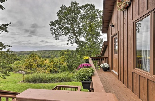 Montville House | Private Guest House w/Deck + Spectacular Views!