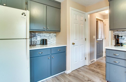 North Carver House | Private Hot Tub, Yard & Games Galore: Plymouth Gem