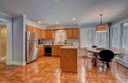 Becket Cottage | Private Lake Cottage on 3 acres w/350 sq. ft. deck