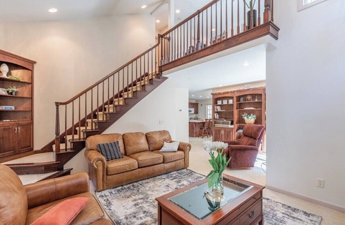 Warsaw House | Private Lake Retreat w/Hot Tub & Fishing