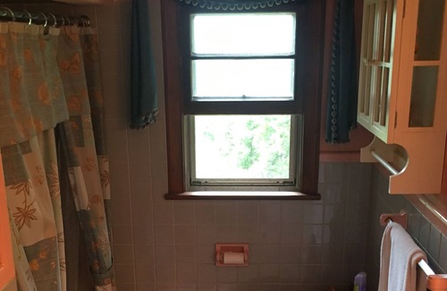 Cortlandt Manor House | Private room in a single family house near Peekskill