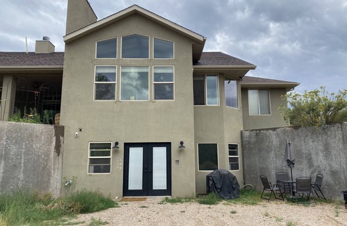 New Harmony House | Private Southern Utah Getaway near Zion National Park, Brianhead and more