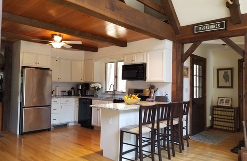 New Marlborough House | Private Woodland Getaway minutes from Ski Butternut