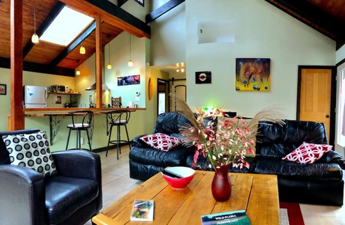 Mount Marion House | Private Woodstock/Saugerties 2BR w/Hot Tub, Fireplace and Pet Friendly