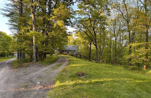 Mount Marion House | Private Woodstock/Saugerties 2BR w/Hot Tub, Fireplace and Pet Friendly