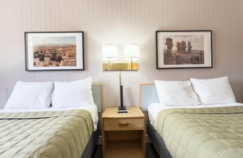 Escalante Hotel | Prospector Inn