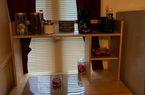 Norwich Apartment | Quaint apt 5 miles to Mohegan sun 10 to Foxwoods