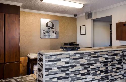 Canton Hotel | Quality Inn Hall of Fame