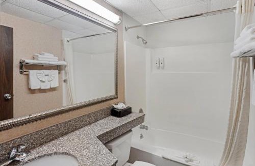Old Saybrook Hotel | Quality Inn Old Saybrook - Westbrook