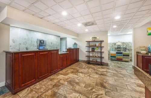 Paris Hotel | Quality Inn Paris