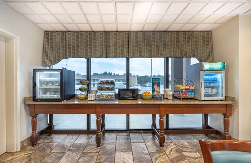 Paris Hotel | Quality Inn Paris
