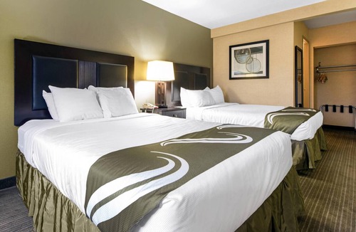Charleston Hotel | Quality Inn & Suites Charleston - Civic Center