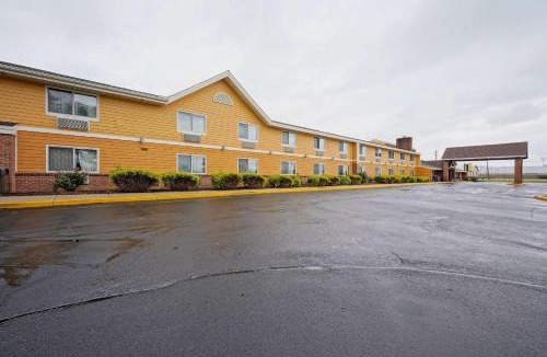 Harrington Hotel | Quality Inn & Suites Harrington - Milford