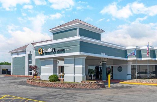 Independence Hotel | Quality Inn & Suites Kansas City - Independence I-70 East