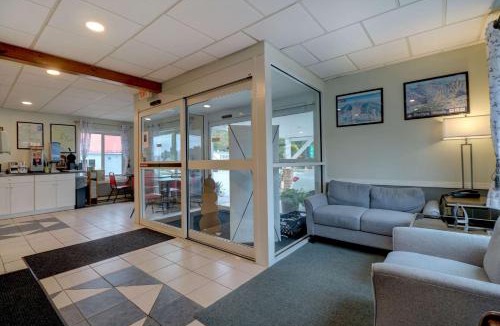 Lincoln Hotel | Quality Inn & Suites Lincoln I-93