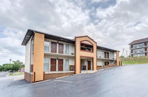Branson Theater District Hotel | Quality Inn West-Branson Theatre District