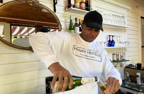 Bar Harbor Hotel | Queen Anne's Revenge