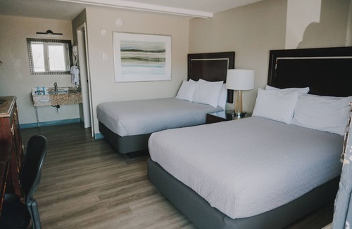 Bangor Hotel | Queen City Inn