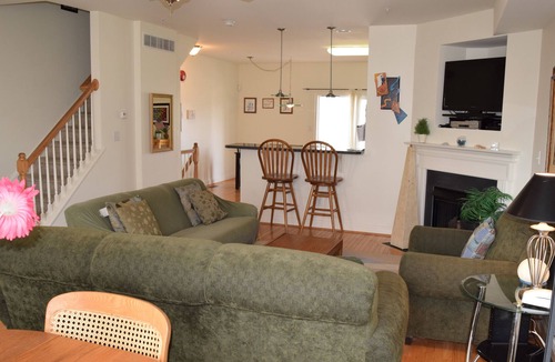Rehoboth Beach House | Quick Walk to Beach! Spacious 4BR Townhouse w/ Pool & Parking