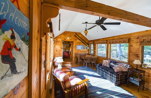 Locke Mills Cabin | Quiet cabin near Mt Abram and Sunday River