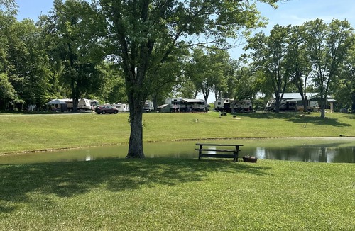 Glouster RV Rental | Quiet Campground located in the heart of Burr Oak State Park