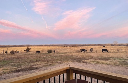 Salina House | Quiet Country Stay Near I-70 & Salina
