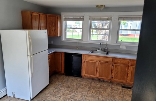 Woburn House | Quiet Family Neighborhood